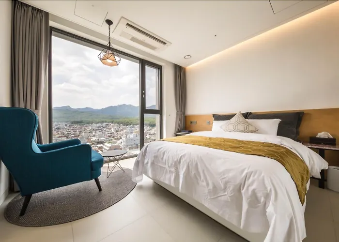 호텔 Dobong Bay 204 3*